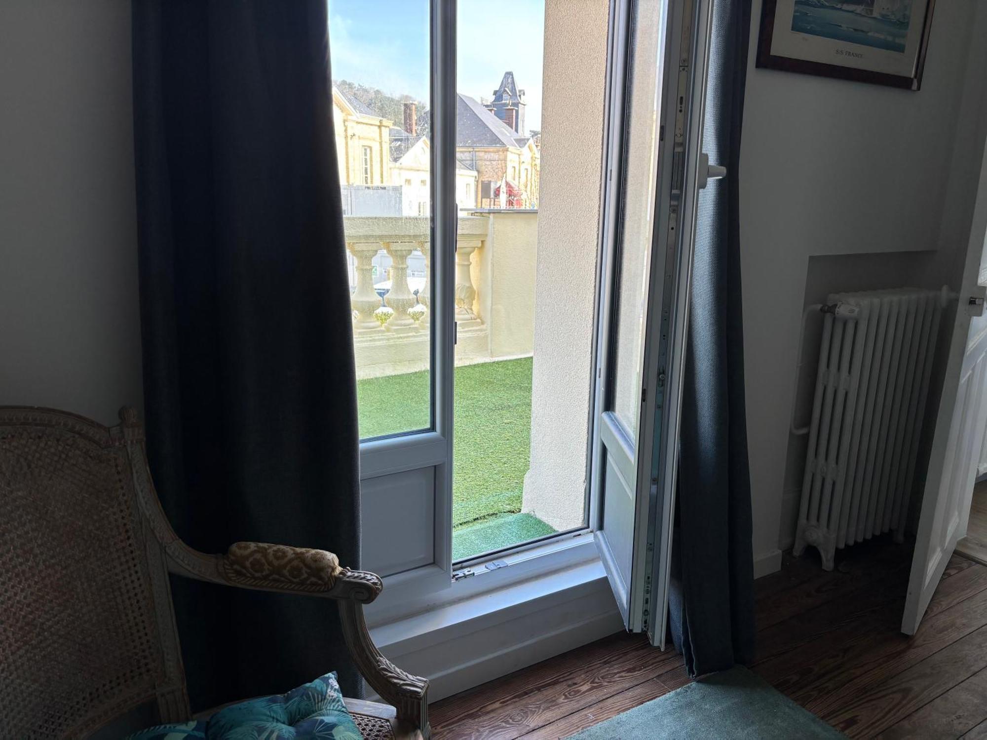 Villa Des Peintres Étretat Extérieur photo